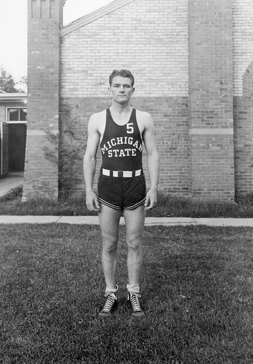 Unidentified MSC basketball player, circa 1930s