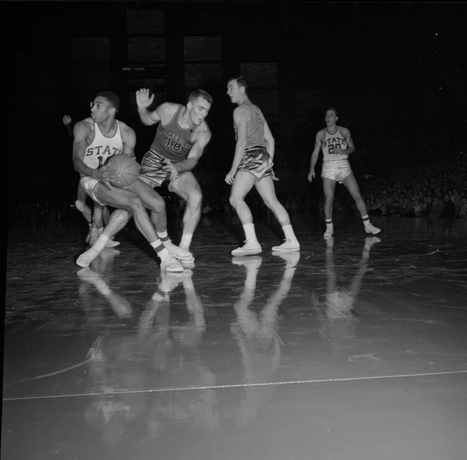 MSU vs. Notre Dame Basketball Game, December 22, 1955