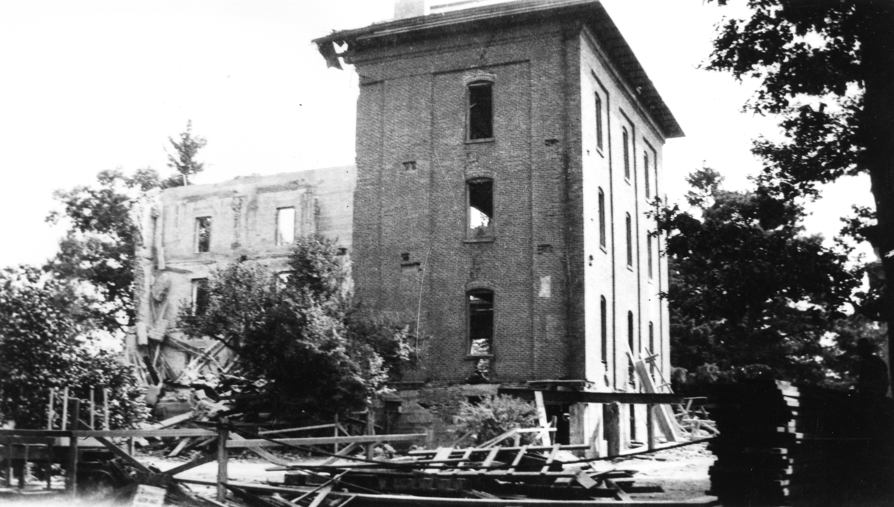 Fallen Down College Hall, 1918