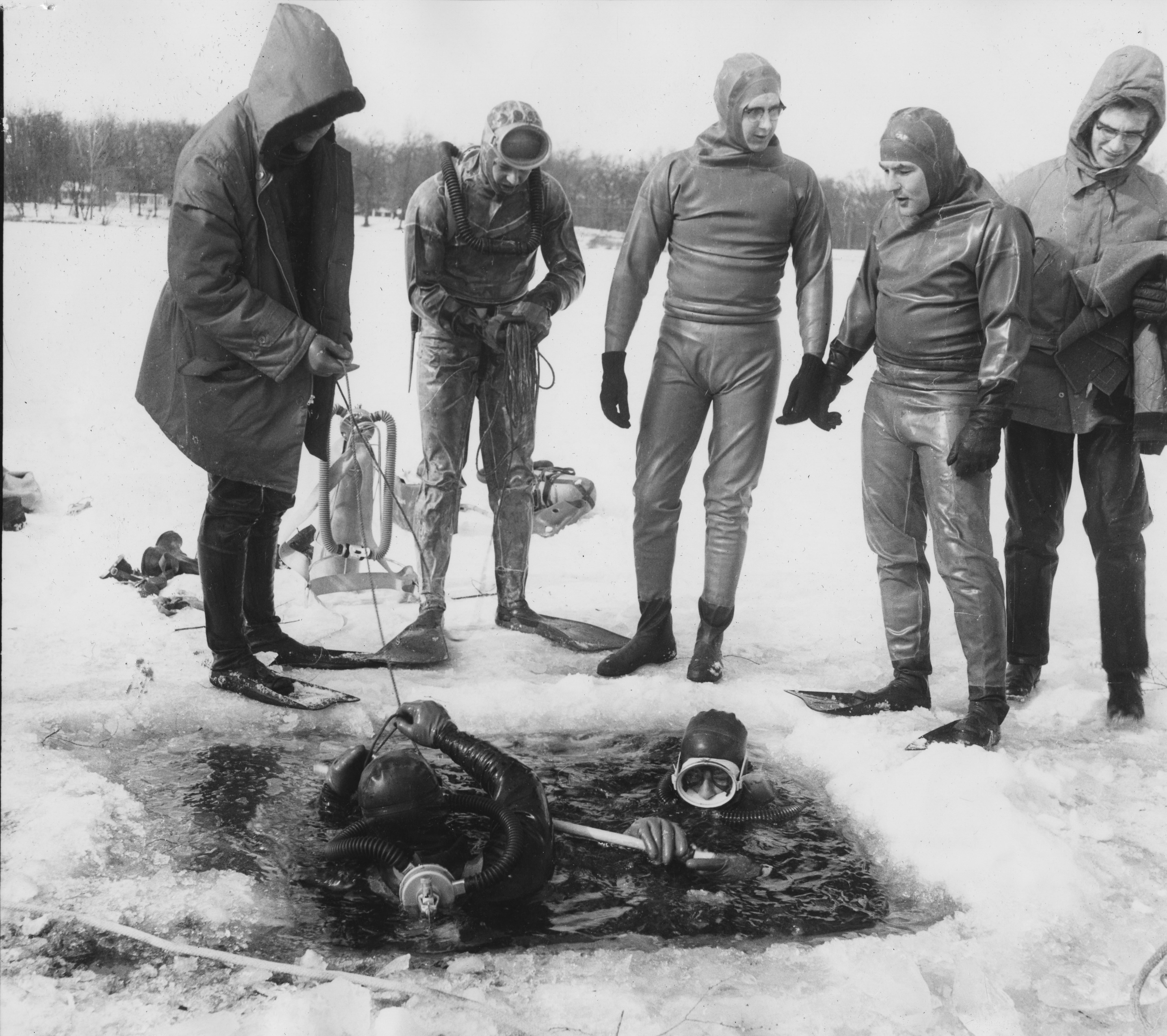 Finned Spartans, 1957
