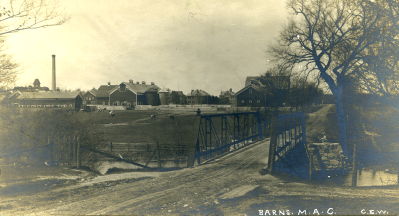 Farm Lane bridge and farm buildings, pre-1915