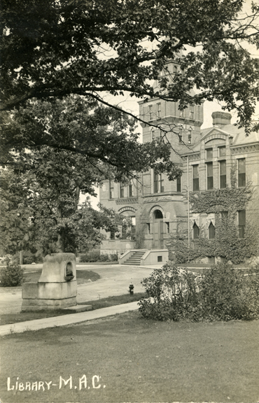 M.A.C. Library (Linton Hall)