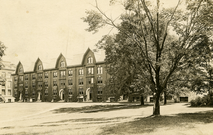 Wells Hall, 1913