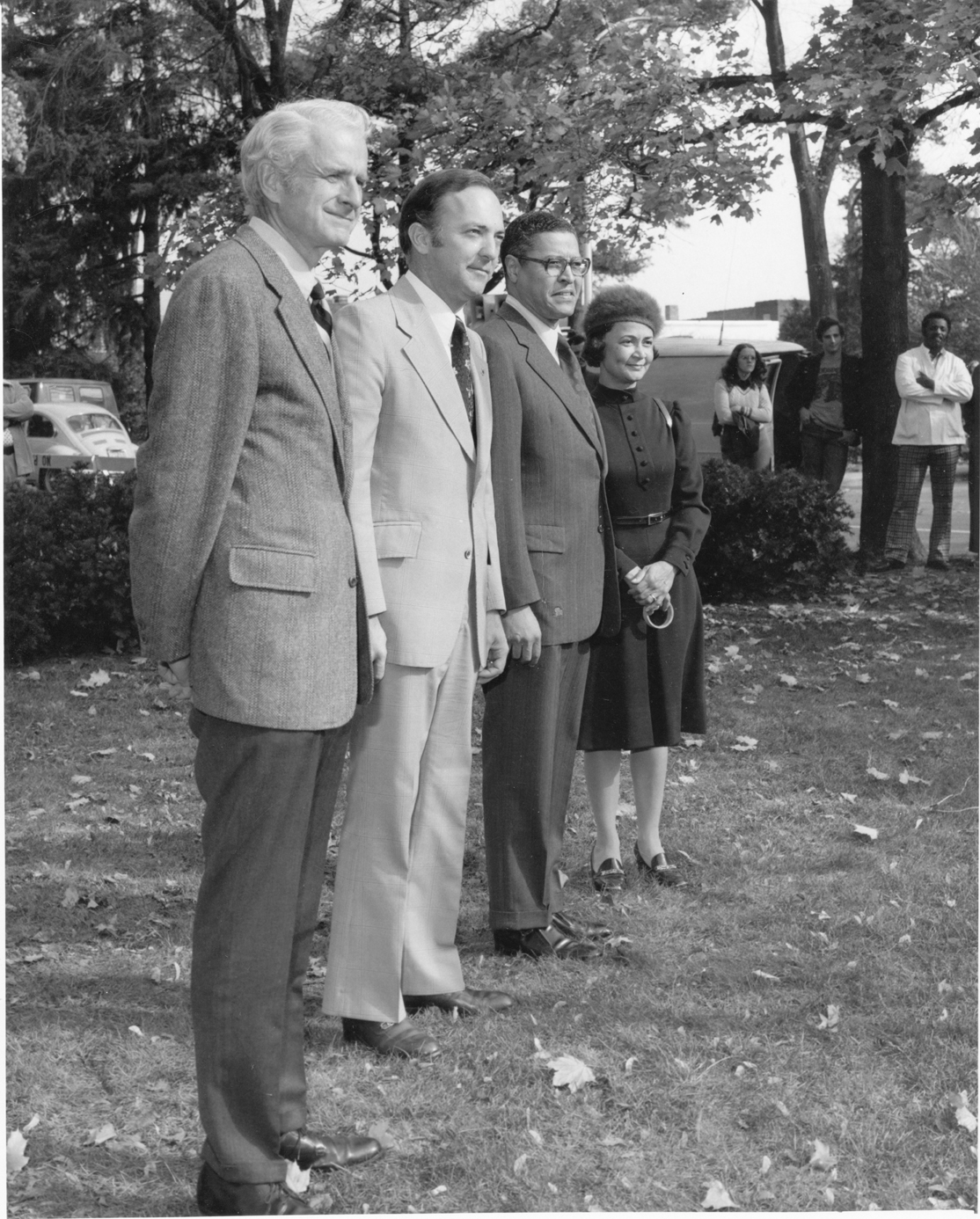 MSU dignitaries watch a flag presentation, 1975