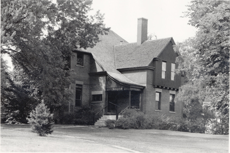 English building, date unknown