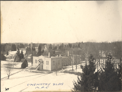 An aerial view of the Chemistry Laboratory, 1907