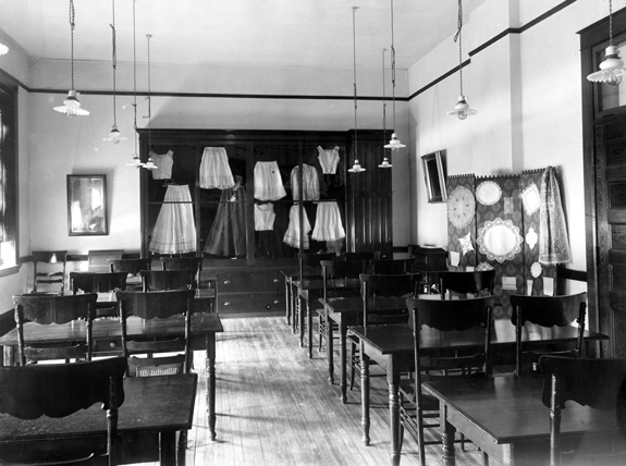 Clothing display inside Morrill Hall, 1908 ca.