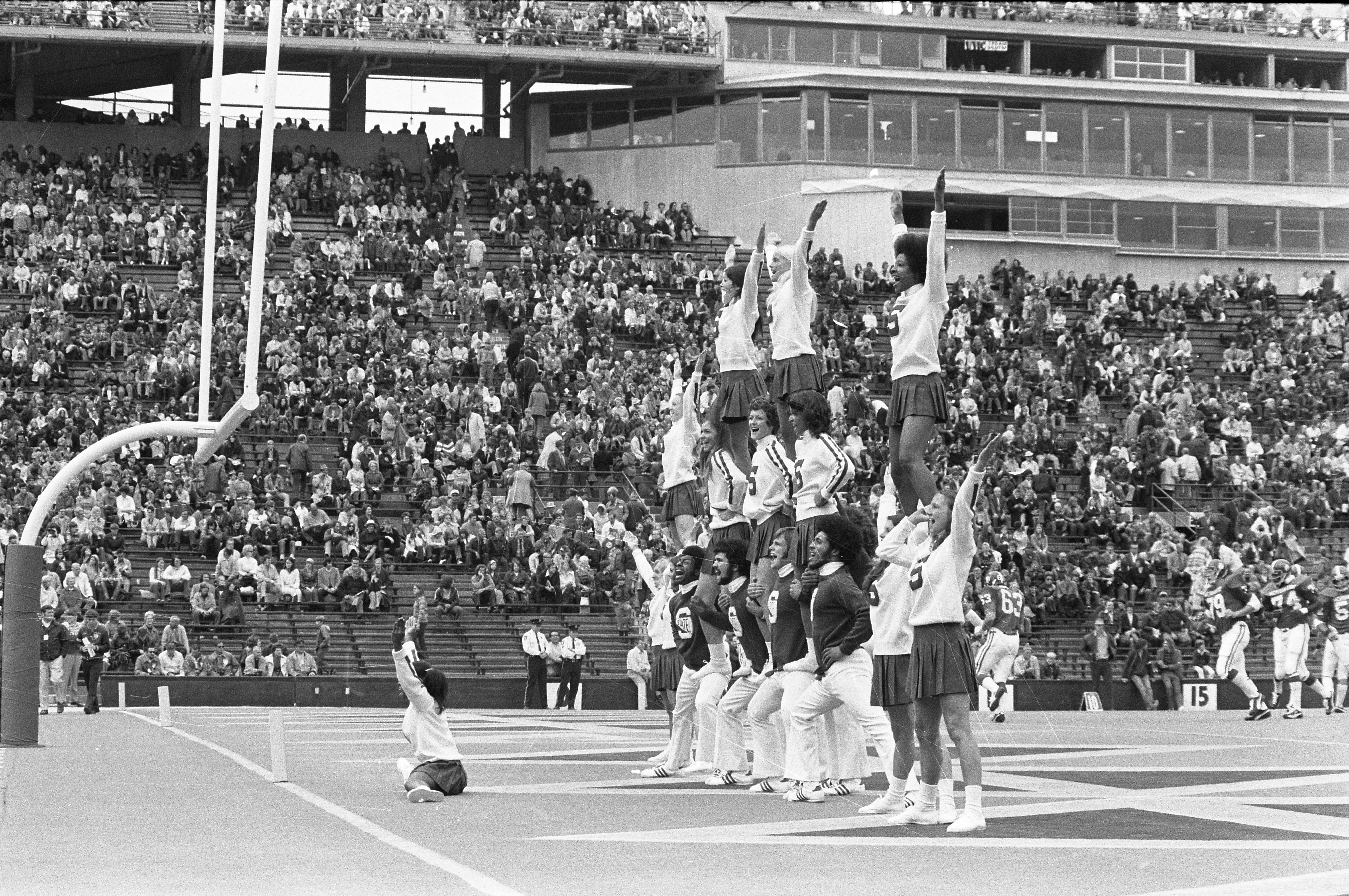 Cheerleaders at the MSU vs Georgia Tech football game,