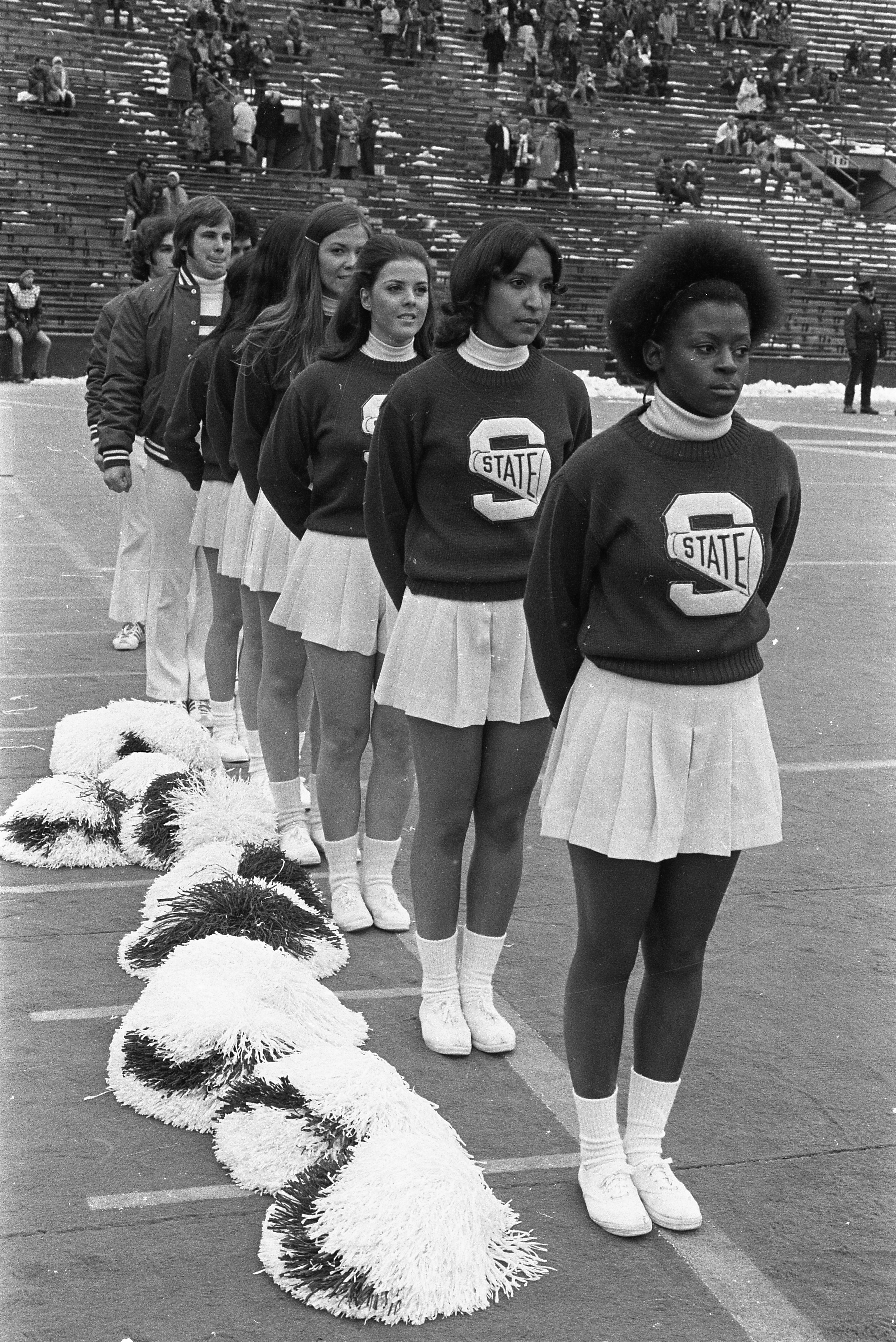 Cheerleaders at the MSU vs Northwestern football game, 1972