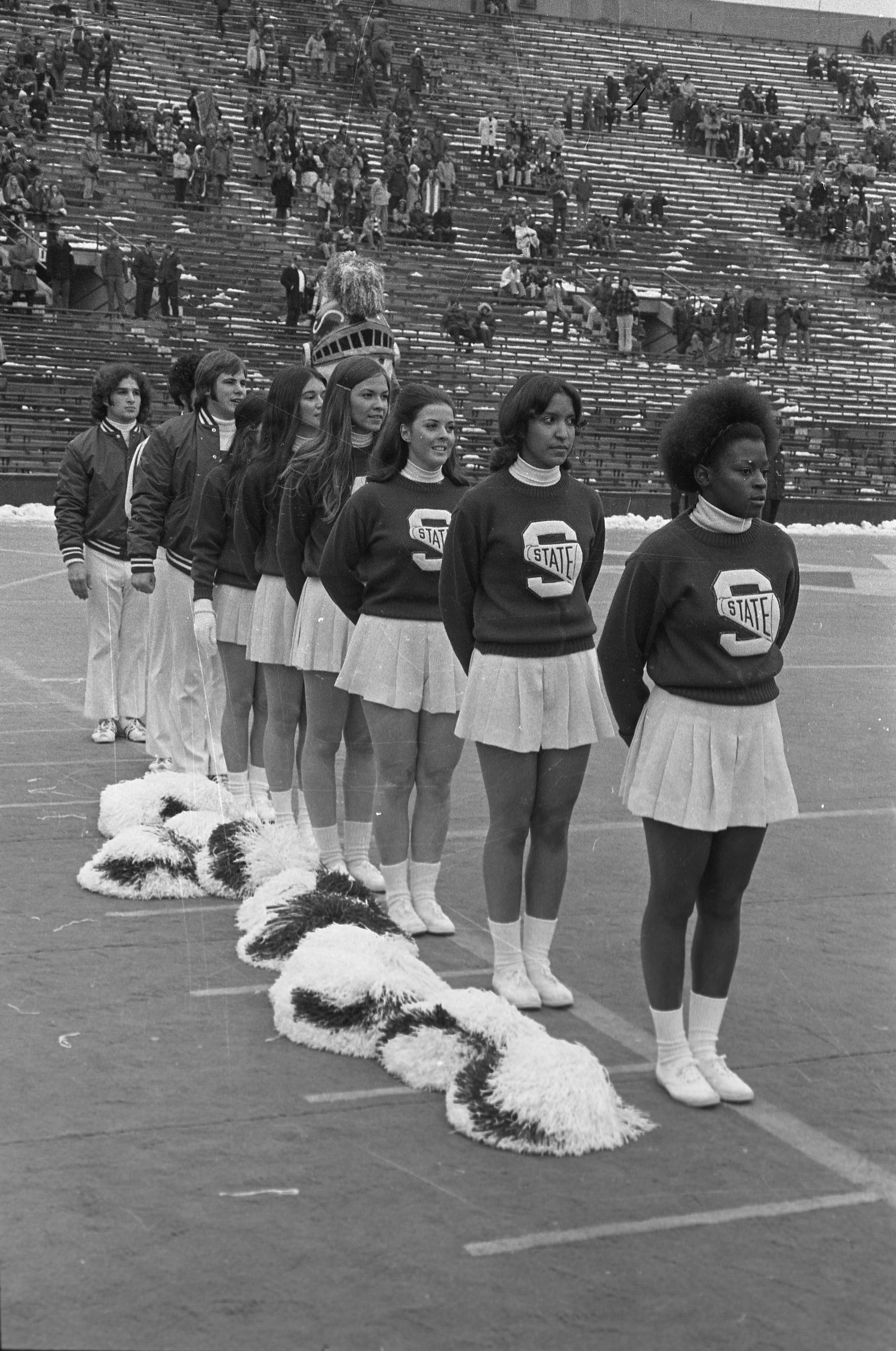 Cheerleaders at the MSU vs Northwestern football game, 1972