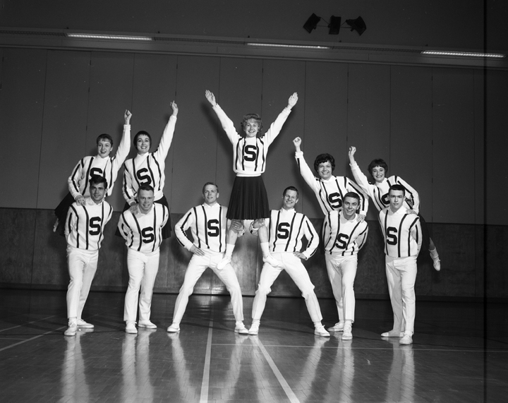 Cheerleaders, 1963