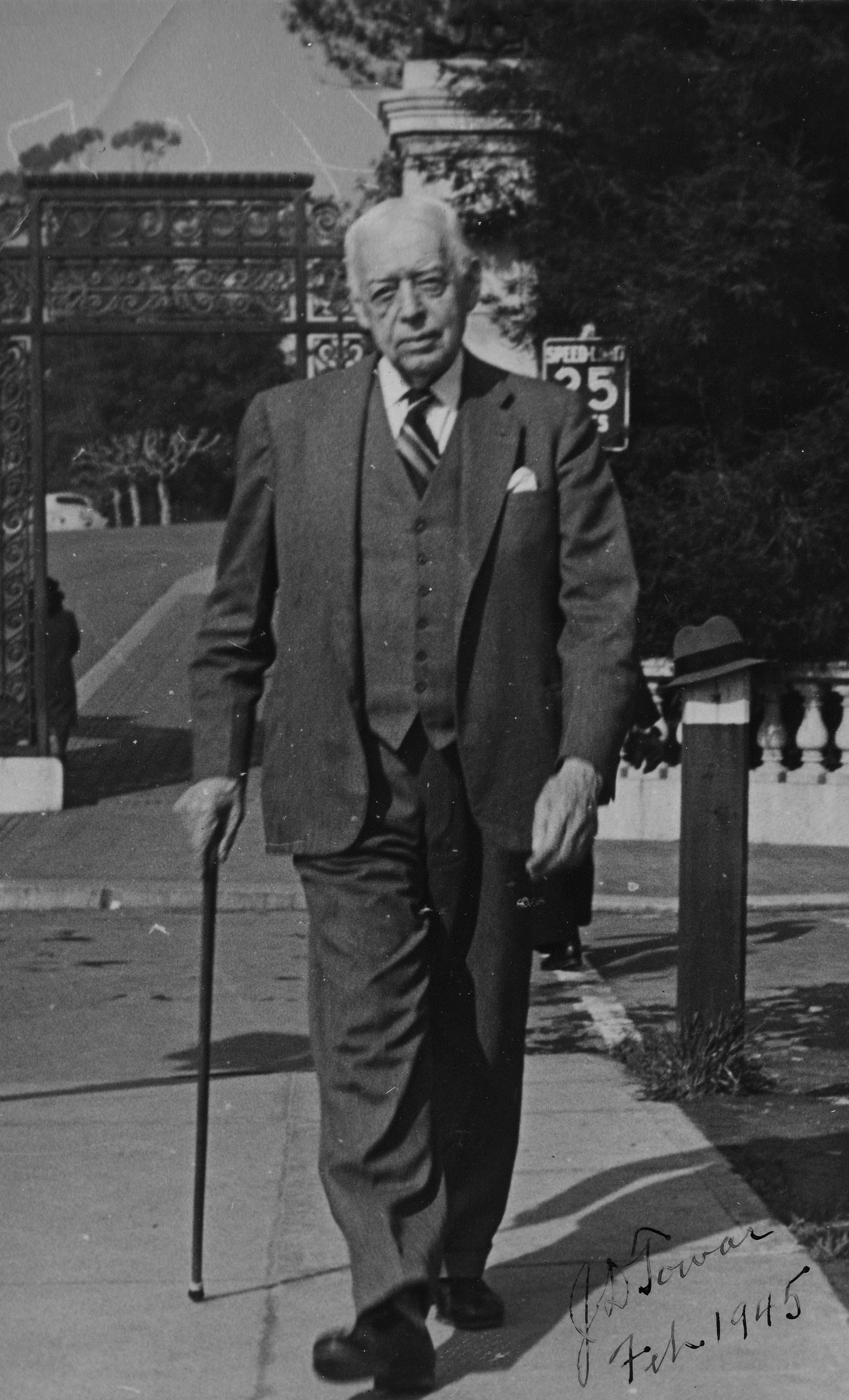 J.D. Towar, 1945