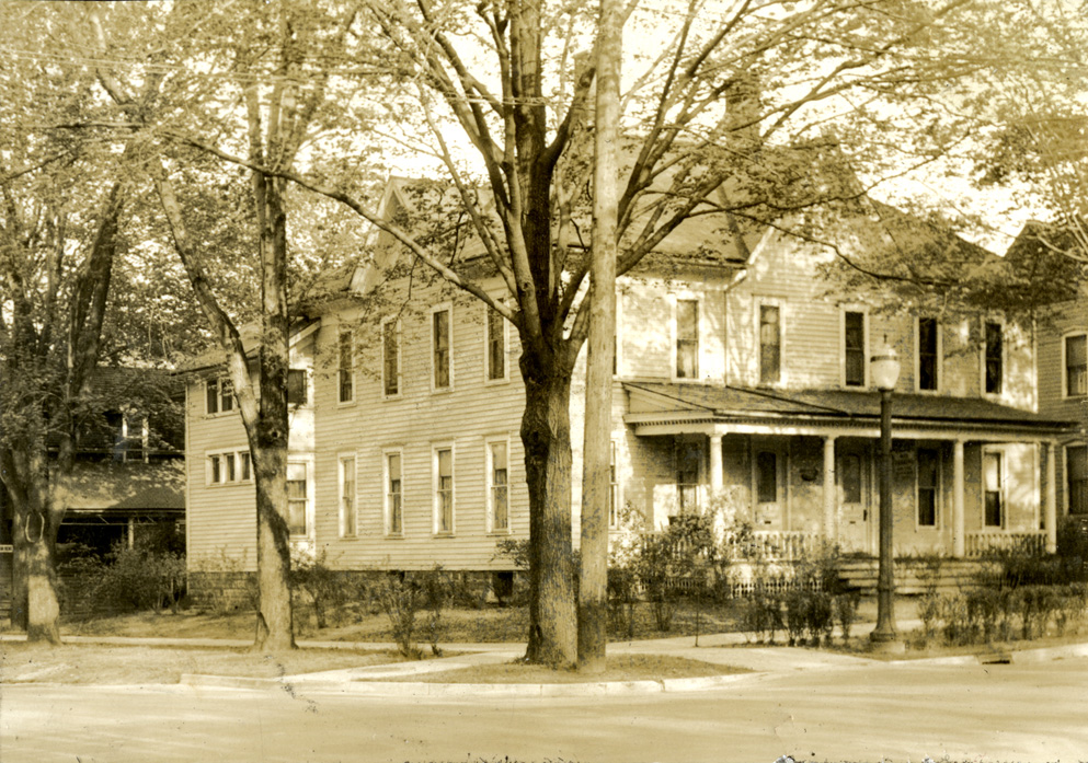 Onn Mann Liang's student house, circa 1925