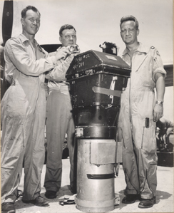 Aerial still cameras, 1945-1946