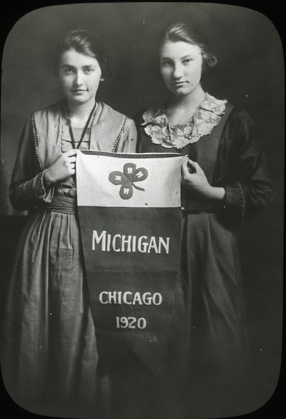 4-H Club Representatives in Chicago
