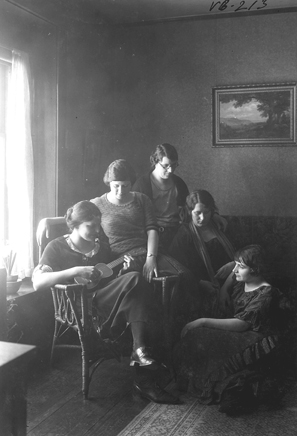 Women Students listening to music, circa 1919