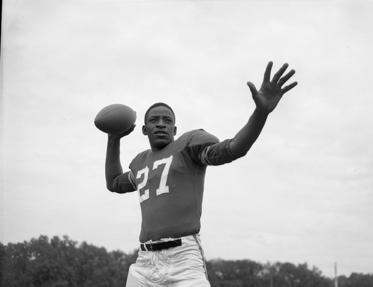 Willie Thrower