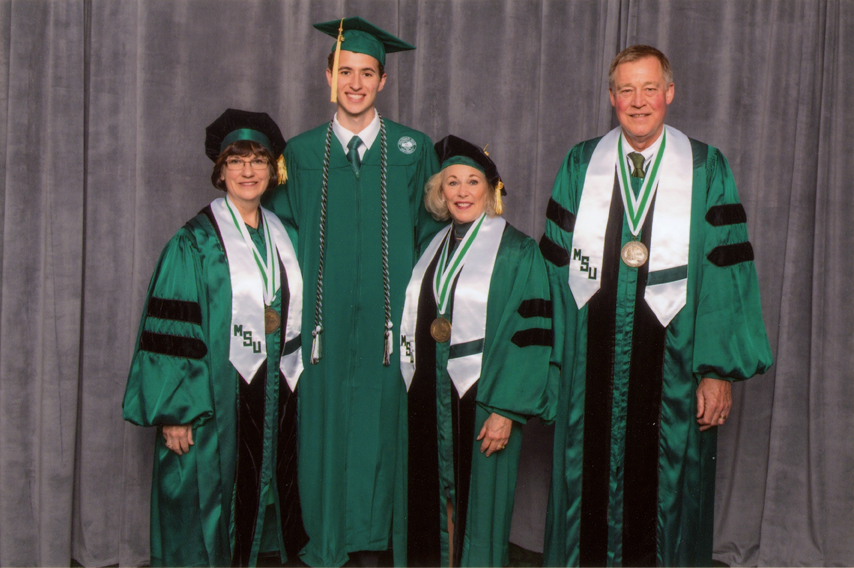 Spring 2018  Commencement Group